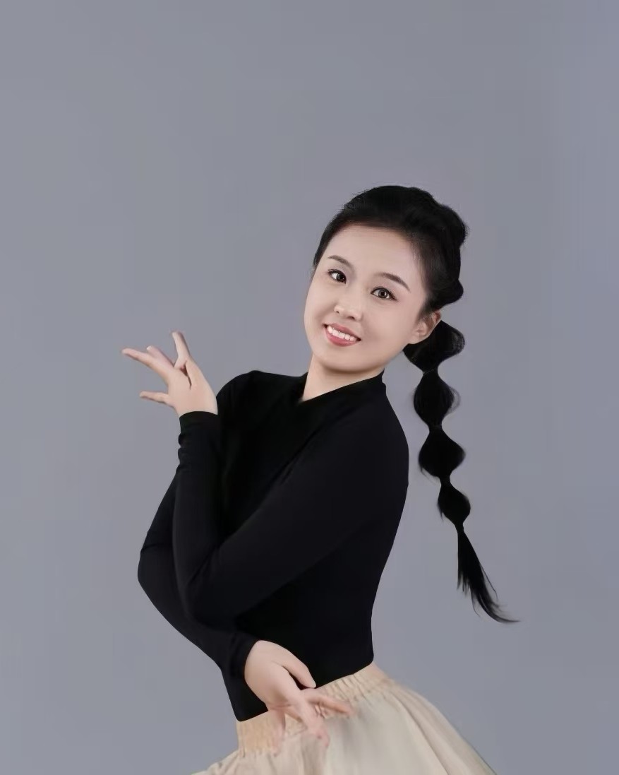 主理人张素瑜